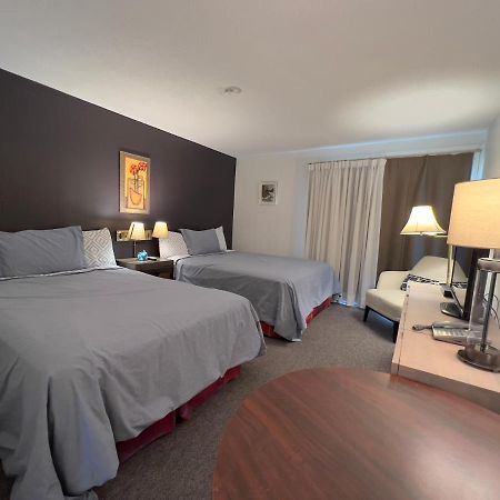 Monashee Motel 시카무스 외부 사진