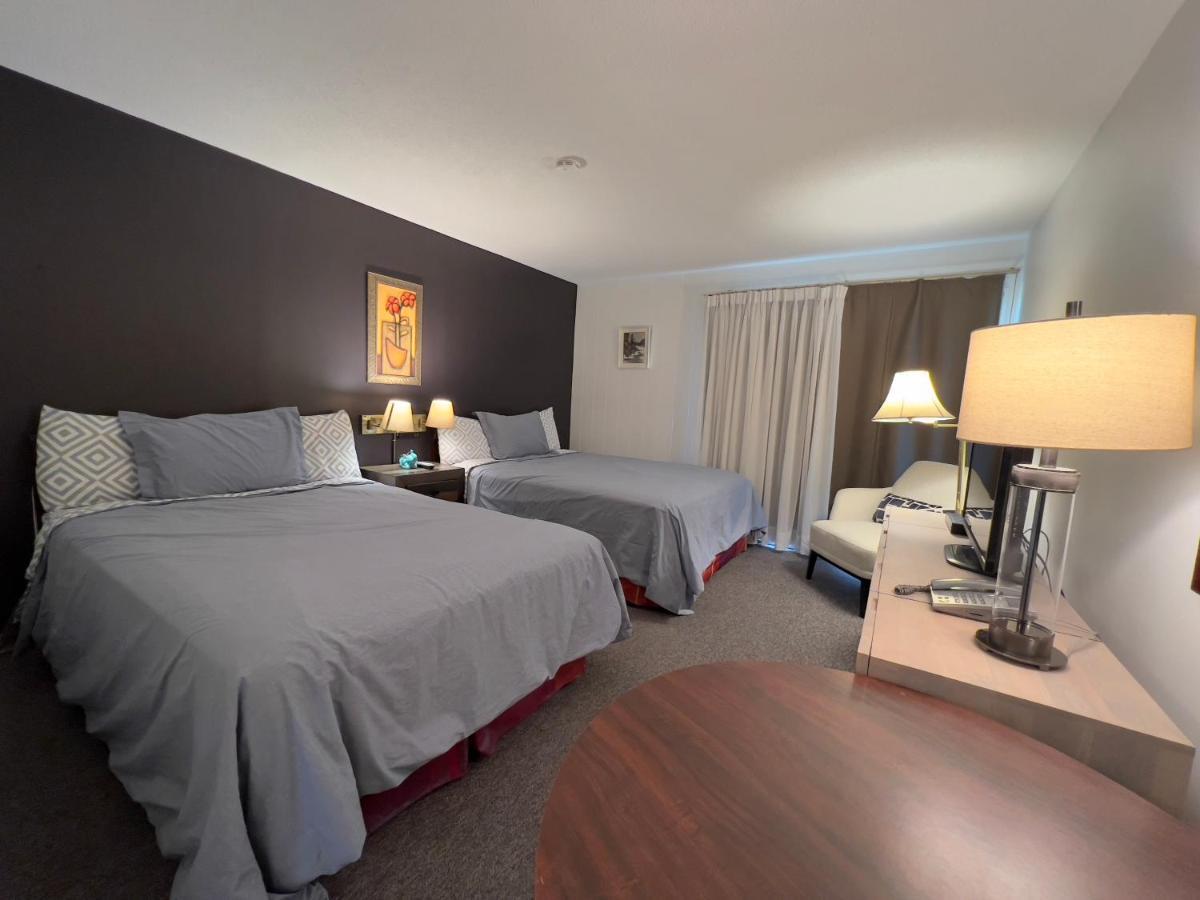 Monashee Motel 시카무스 외부 사진