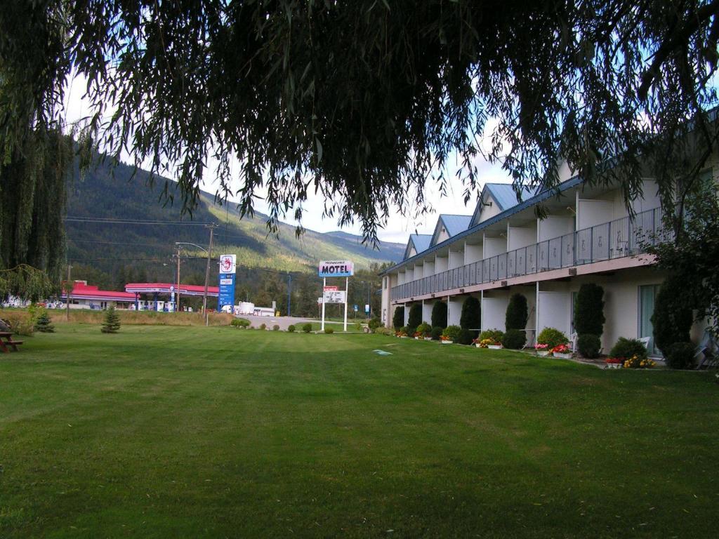 Monashee Motel 시카무스 외부 사진